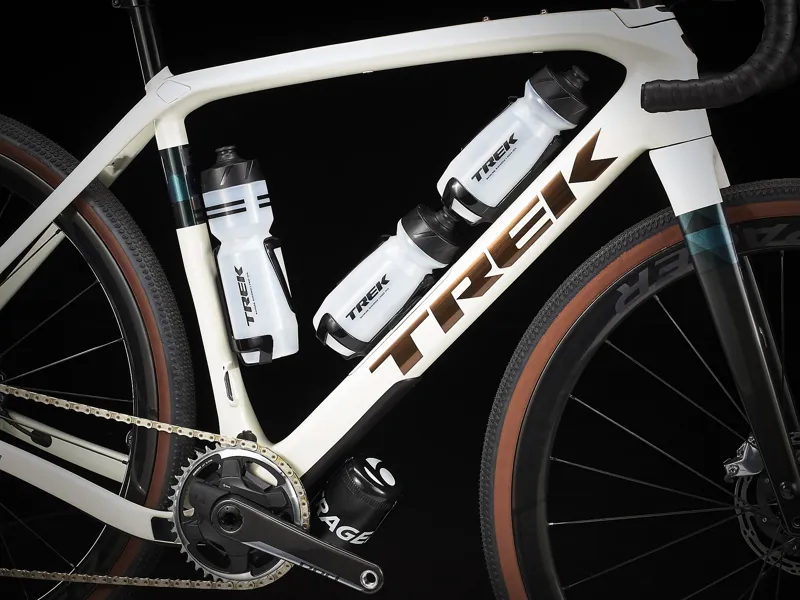 2023 Trek Checkpoint SLR 9 Etap Gravel Bike Era White and Emerald Iris-10